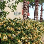 Semoris Hotel