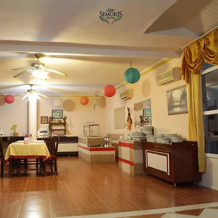 Hotel Semoris