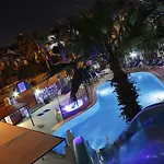 Hotel Semoris 3*