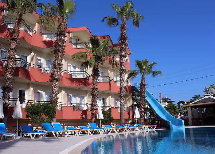 Готель Semoris